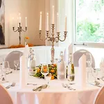 酒店 Ringhotel Schorfheide I Waldresort Werbellinsee 希姆斯塔尔