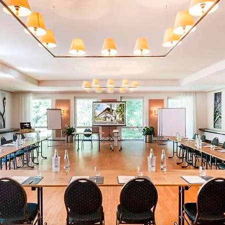 Ringhotel Schorfheide, Tagungszentrum Der Wirtschaft ホテル ヨーアヒムスタール