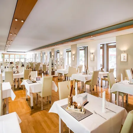 Ringhotel Schorfheide I Waldresort Werbellinsee Отель