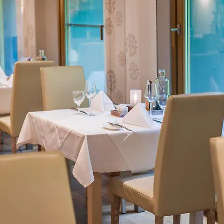 Ringhotel Schorfheide, Tagungszentrum Der Wirtschaft ヨーアヒムスタール