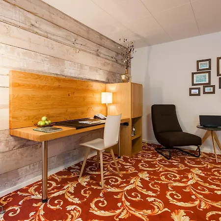 Ringhotel Schorfheide, Tagungszentrum Der Wirtschaft ヨーアヒムスタール