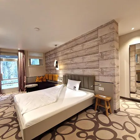 Ringhotel Schorfheide I Waldresort Werbellinsee 希姆斯塔尔