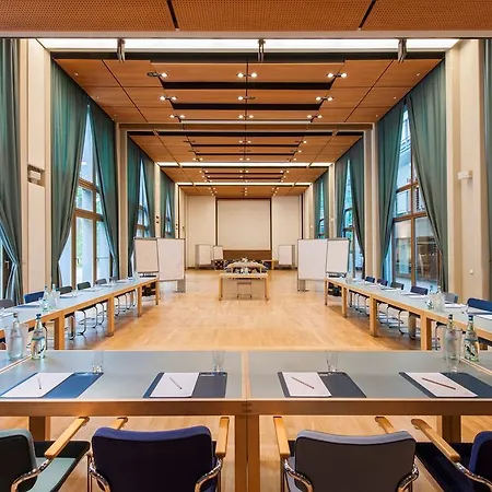 Ringhotel Schorfheide, Tagungszentrum Der Wirtschaft 4* ヨーアヒムスタール