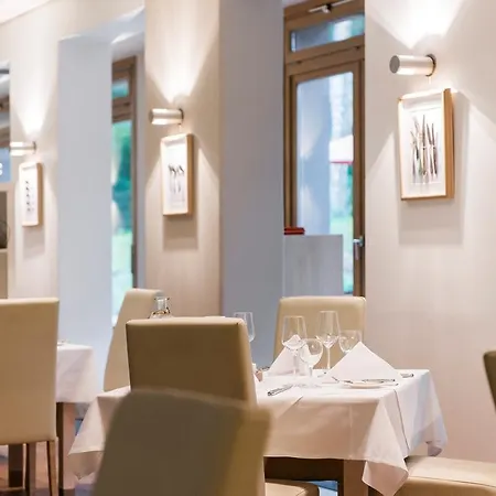 Ringhotel Schorfheide, Tagungszentrum Der Wirtschaft ヨーアヒムスタール