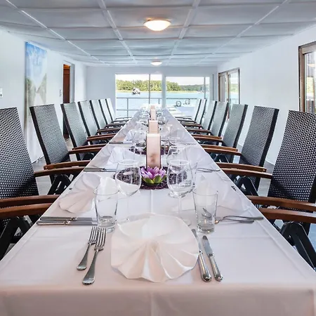 Ringhotel Schorfheide, Tagungszentrum Der Wirtschaft ホテル 4*