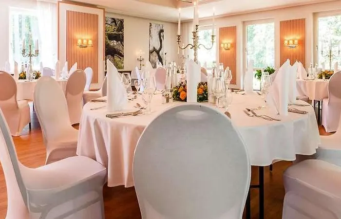 מלון Ringhotel Schorfheide I Waldresort Werbellinsee יואכימסטאל