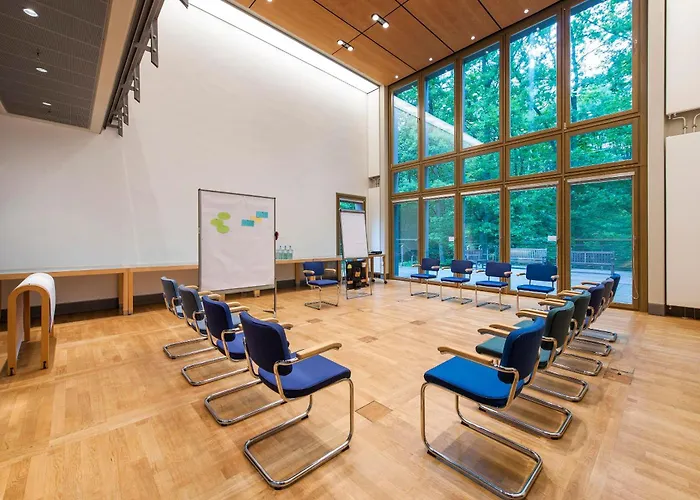 ホテル Ringhotel Schorfheide I Waldresort Werbellinsee 4*