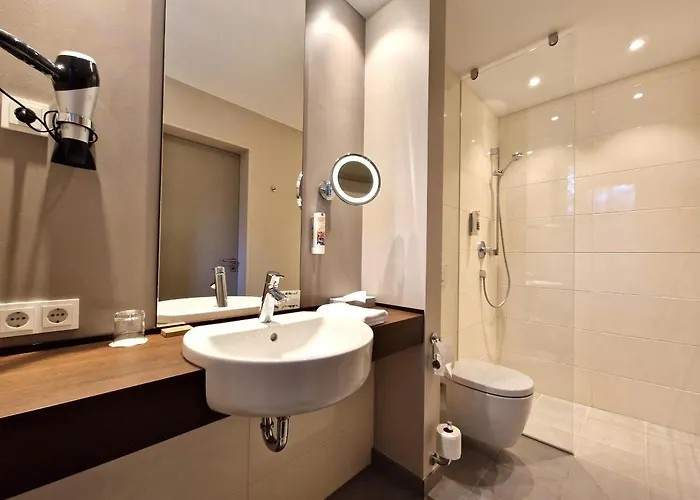 Ringhotel Schorfheide I Waldresort Werbellinsee 酒店 希姆斯塔尔